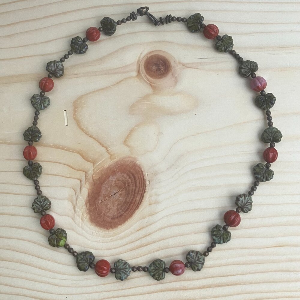 Vintage Bohemian Carved Leaf & Ribbed Melon Bead Necklace